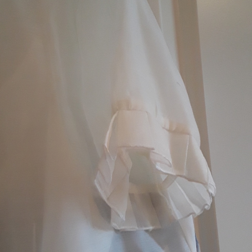 Blouse - Picture 4 of 4